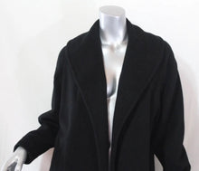 Load image into Gallery viewer, Cashmere vintage coat
